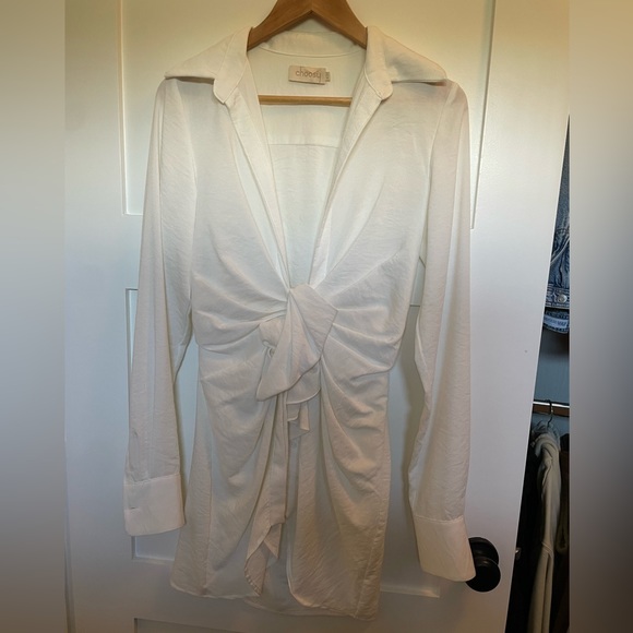 Choosy Crosby St White Plunge Dress - Picture 2 of 4